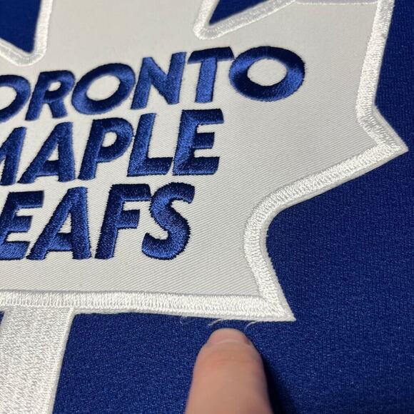 Toronto Maple Leafs Jersey Men's Small Blue Vintage CCM NHL Hockey - Picture 15 of 15